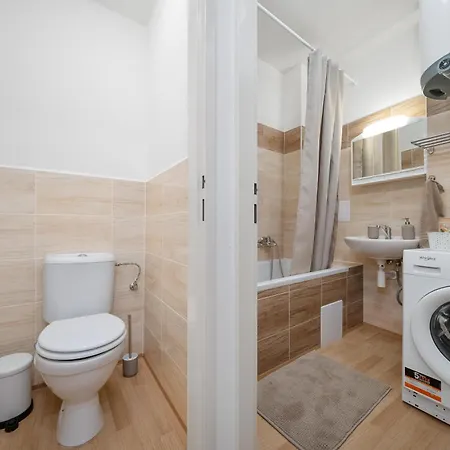 Boho Flat On Krymska Near Centre 布拉格